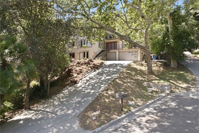 41 Hidden Valley, Monrovia, CA 91016