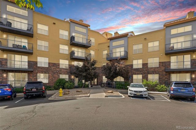 9019 E Panorama Circle D208, Englewood, CO 80112