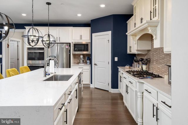 512 CRANSTON AVE, Upper Marlboro, MD 20774
