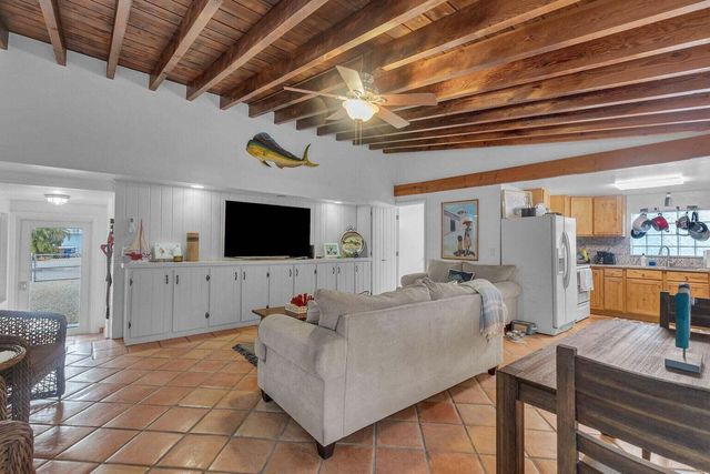 231 Ann Bonny Drive, Key Largo, FL 33037