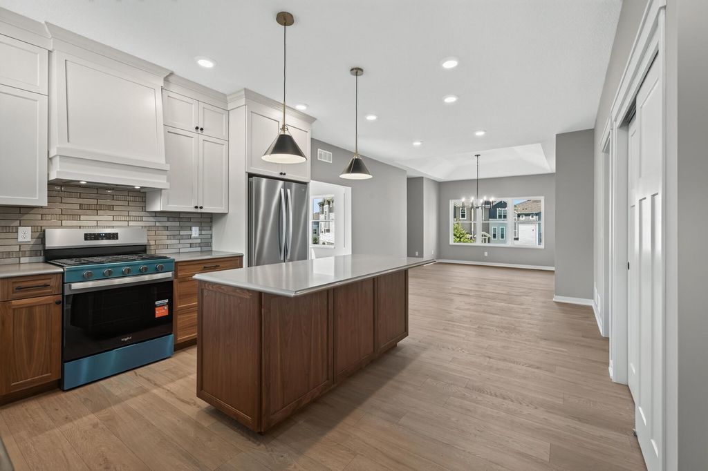 2353 7th Ave E, North Saint Paul, MN 55109 — photo 5