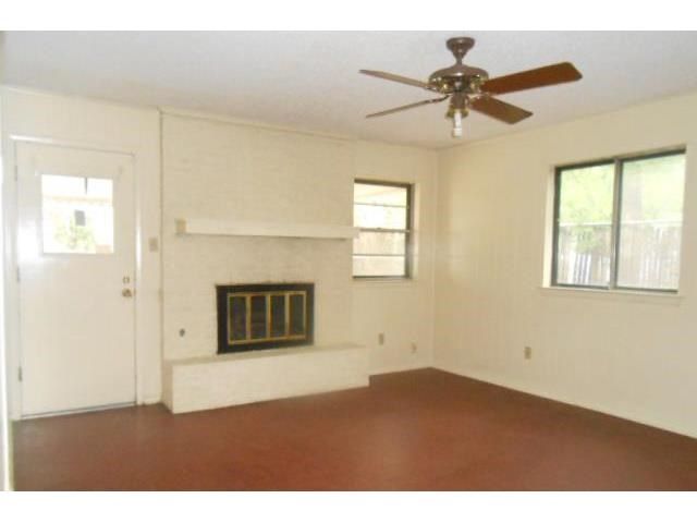 1608 Mims Street, Fort Worth, TX 76112