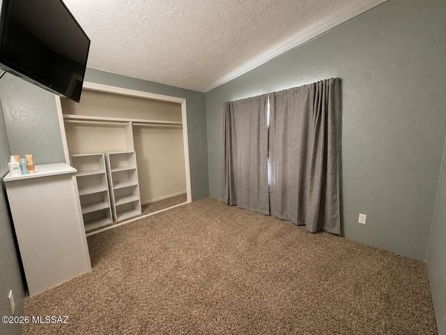 15967 W El Tiro Road, Marana, AZ 85653