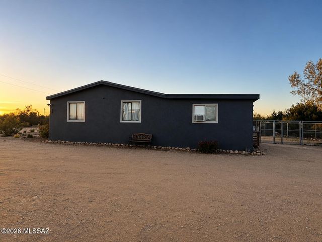 15967 W El Tiro Road, Marana, AZ 85653