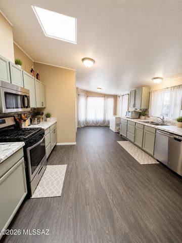 15967 W El Tiro Road, Marana, AZ 85653