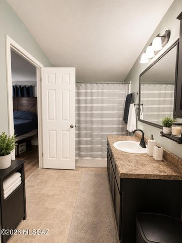 15967 W El Tiro Road, Marana, AZ 85653