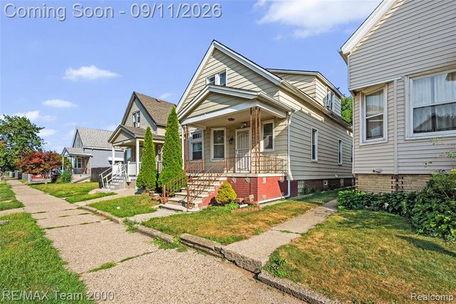 1952 Edwin Street, Hamtramck, MI 48212