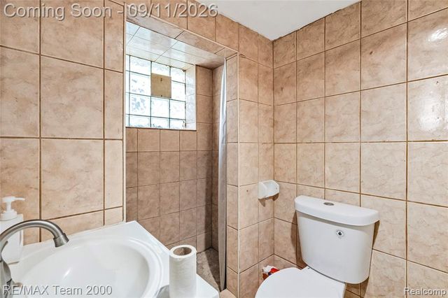 1952 Edwin Street, Hamtramck, MI 48212