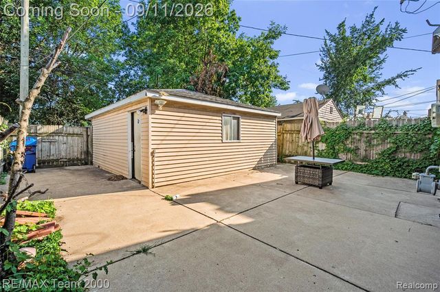 1952 Edwin Street, Hamtramck, MI 48212