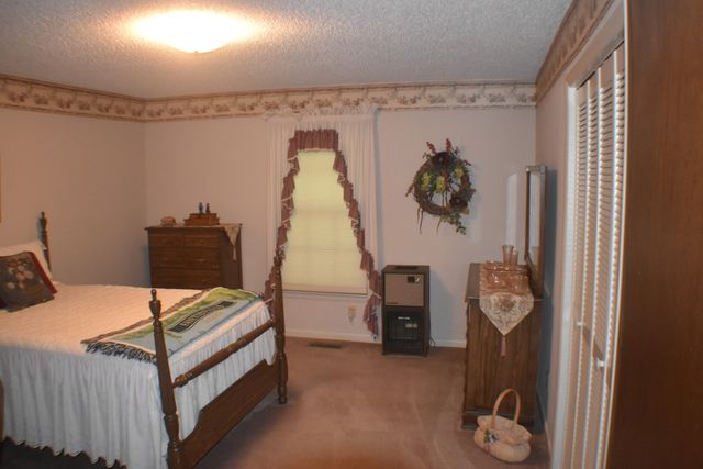 149 Childress Rd, Fayetteville, TN 37334