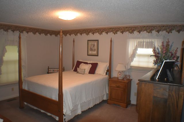 149 Childress Rd, Fayetteville, TN 37334