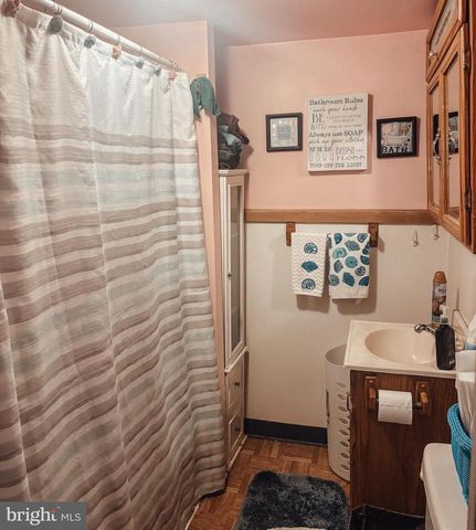 218 E 2ND ST, Avondale, PA 19311