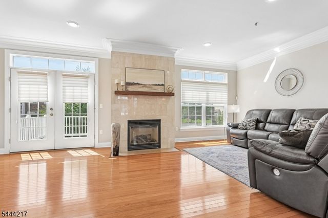 1366 Genovese Ln, Rahway City, NJ 07065