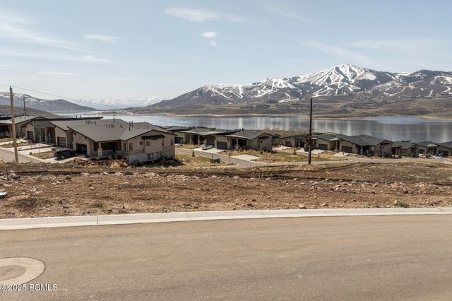 496 E Kayak Drive, Hideout, UT 84036