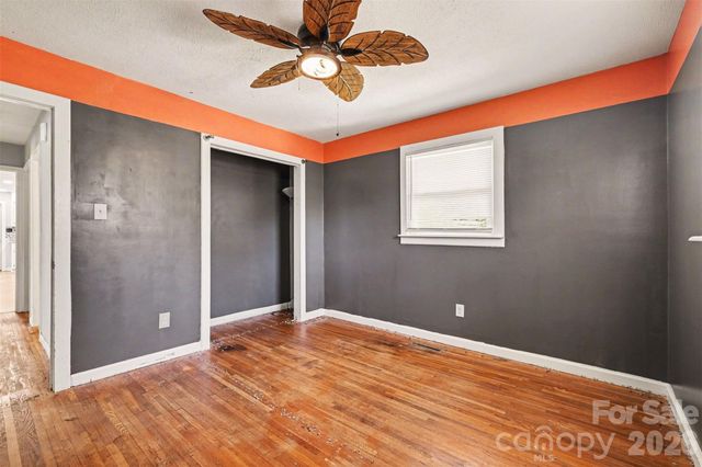 2230 Kenwood Drive, Kannapolis, NC 28081