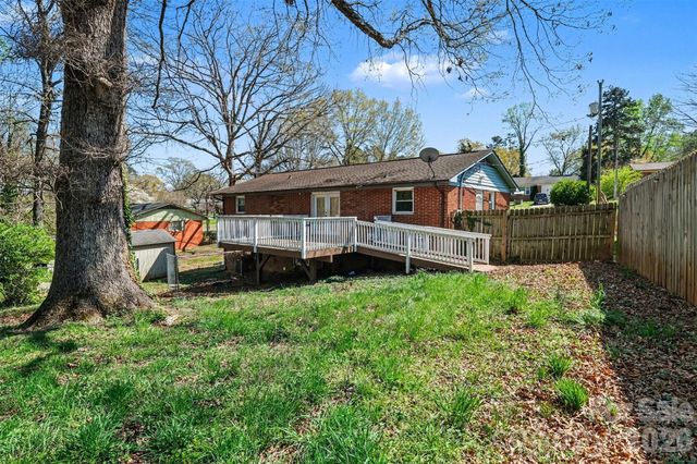 2230 Kenwood Drive, Kannapolis, NC 28081