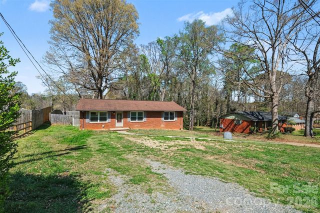 2230 Kenwood Drive, Kannapolis, NC 28081