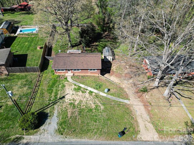 2230 Kenwood Drive, Kannapolis, NC 28081