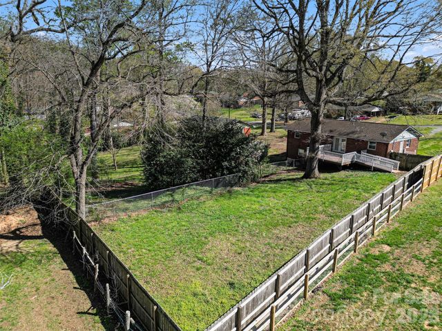 2230 Kenwood Drive, Kannapolis, NC 28081