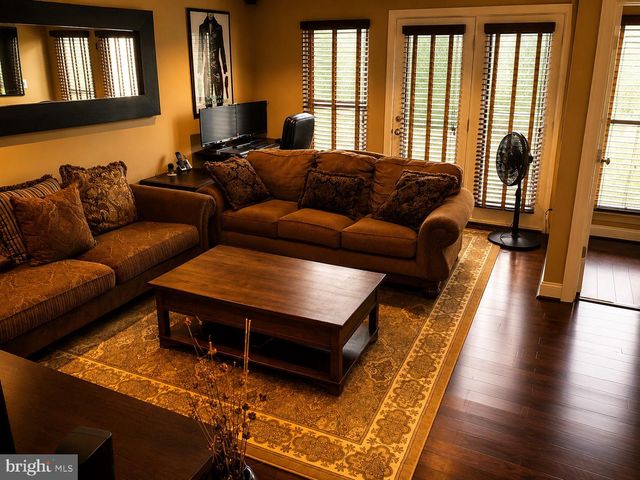 23564 EPPERSON SQ, Brambleton, VA 20148