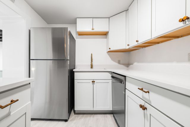 128 Wentworth Street 6, Charleston, SC 29401