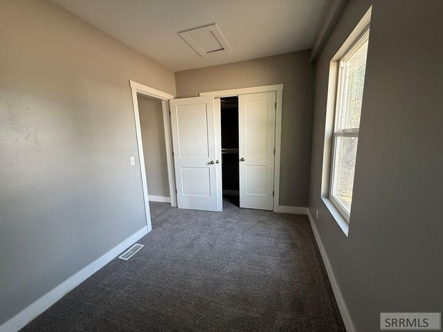 700 N Shilling Avenue, Blackfoot, ID 83221