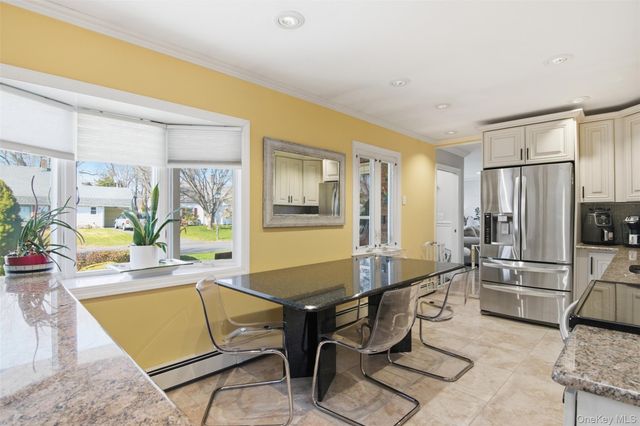 268 Curtis Avenue, Carle Place, NY 11514