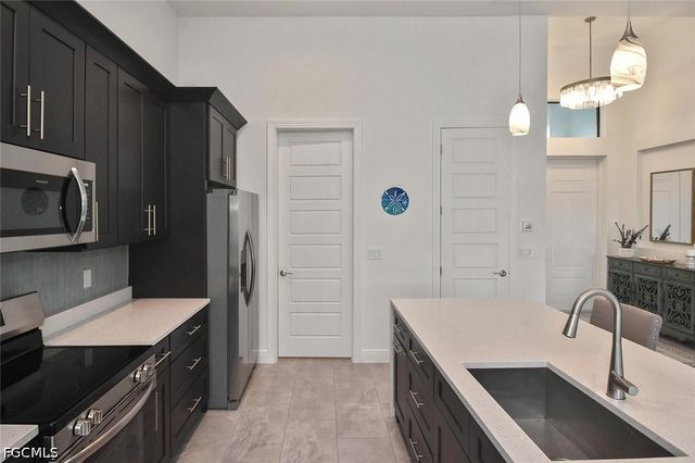 4129 SW 14th AVE, Cape Coral, FL 33914