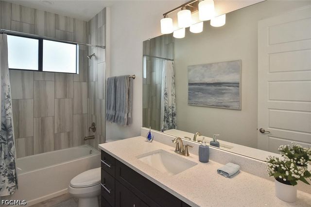 4129 SW 14th AVE, Cape Coral, FL 33914