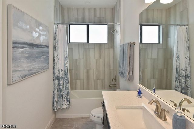 4129 SW 14th AVE, Cape Coral, FL 33914