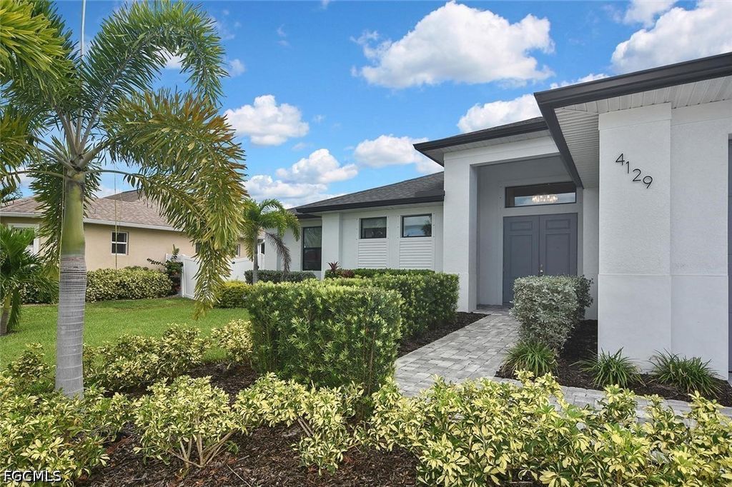 4129 SW 14th AVE, Cape Coral, FL 33914