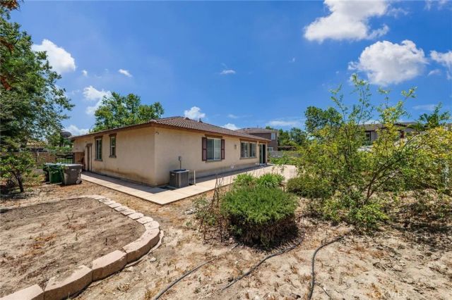 13180 Quarter Horse Drive, Eastvale, CA 92880