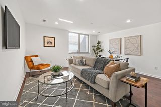 1814 FRONT ST #B, Philadelphia, PA 19122