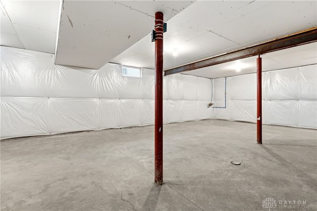 1634 Arden Bend, Fairborn, OH 45324