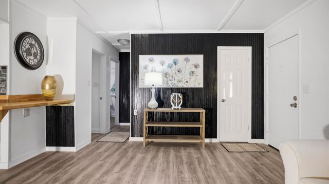 142 Hemlock Road, Defuniak Springs, FL 32435