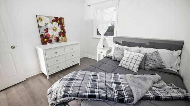 142 Hemlock Road, Defuniak Springs, FL 32435