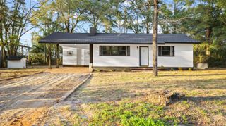 142 Hemlock Road, Defuniak Springs, FL 32435