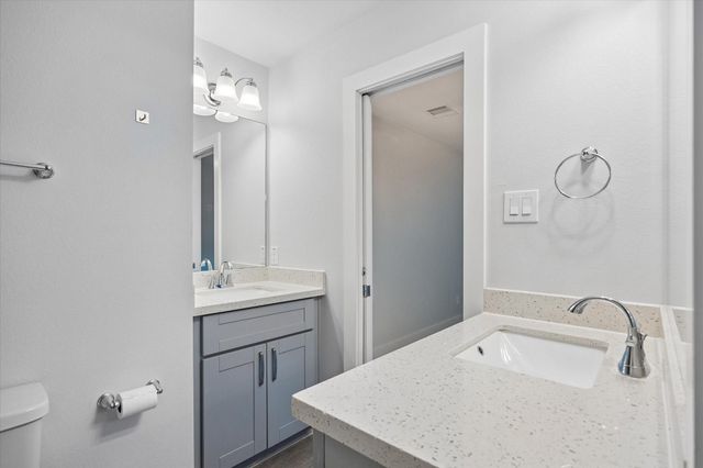 761 E 33rd Street, Houston, TX 77022