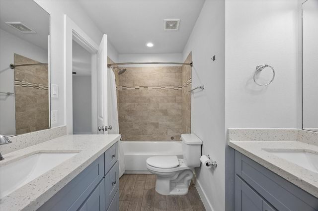 761 E 33rd Street, Houston, TX 77022
