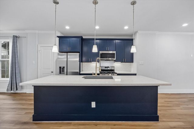 761 E 33rd Street, Houston, TX 77022