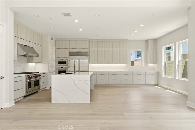 133 Apron, Irvine, CA 92618