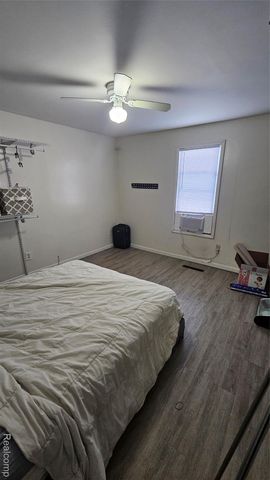 4392 E Coldwater Road, Genesee Charter Township, MI 48506