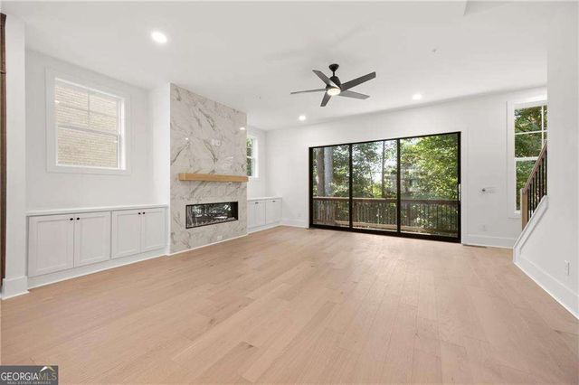 2248 Crestview Drive NE 33, Brookhaven, GA 30319