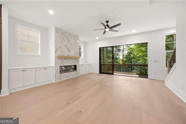 2248 Crestview Drive NE 33, Brookhaven, GA 30319
