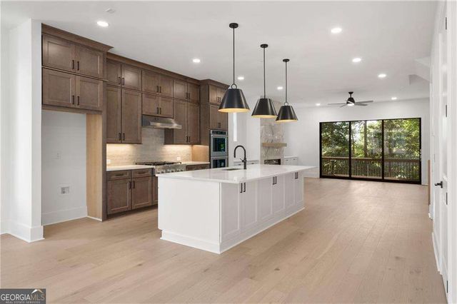 2248 Crestview Drive NE 33, Brookhaven, GA 30319