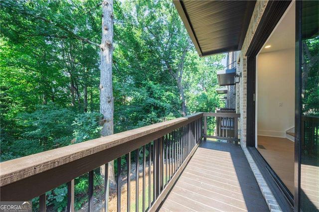 2248 Crestview Drive NE 33, Brookhaven, GA 30319
