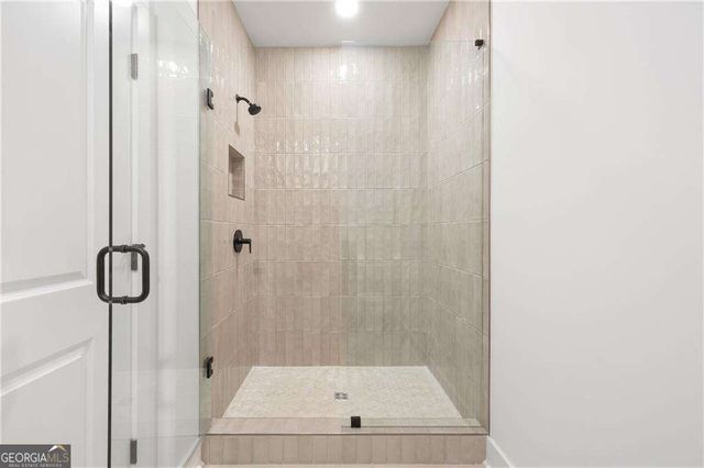 2248 Crestview Drive NE 33, Brookhaven, GA 30319