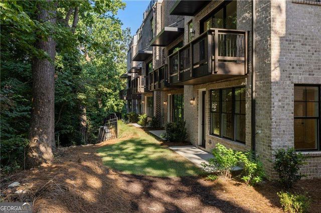 2248 Crestview Drive NE 33, Brookhaven, GA 30319