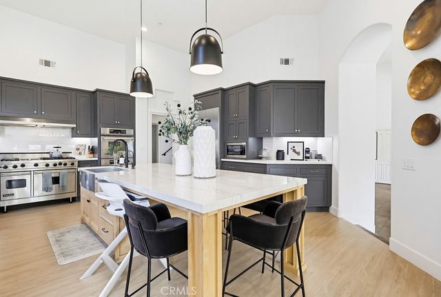 12344 Circula Panorama, Santa Ana, CA 92705