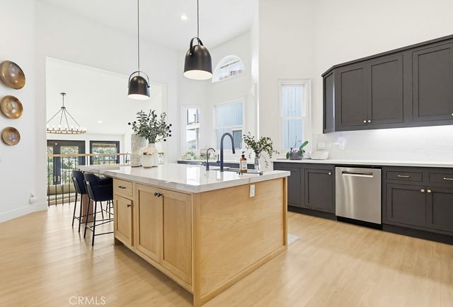 12344 Circula Panorama, Santa Ana, CA 92705
